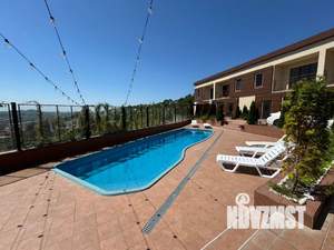 Дом 67м², 2-этажный, посуточно,