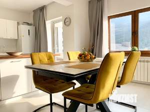 Дом 300м², 3-этажный, посуточно,