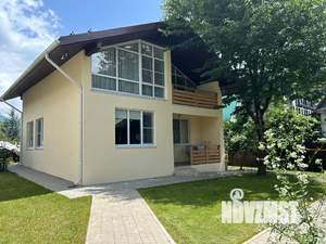 Дом 140м², 2-этажный, посуточно,