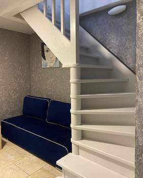 Дом 80м², 2-этажный, на длительный срок,