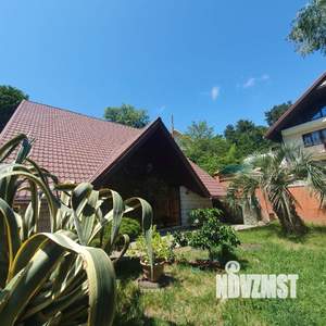 Коттедж 280м², 3-этажный, на длительный срок,