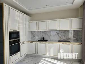 Дом 240м², 3-этажный, посуточно,