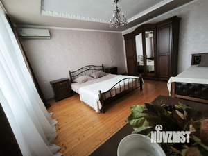 Коттедж 180м², 2-этажный, на длительный срок,