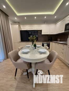 Дом 129м², 3-этажный, посуточно,