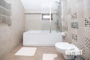 Коттедж 180м², 2-этажный, на длительный срок,