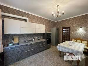 Дом 200м², 2-этажный, на длительный срок,