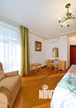 Дом 500м², 3-этажный, на длительный срок,