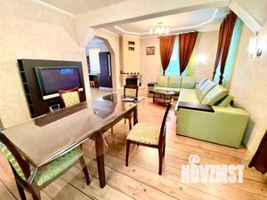 Дом 280м², 4-этажный, посуточно,