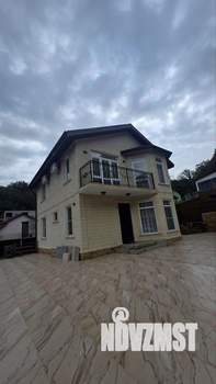 Дом 128м², 2-этажный, на длительный срок,