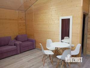 Дом 42м², 2-этажный, посуточно,