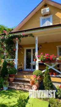 Дом 90м², 2-этажный, на длительный срок,