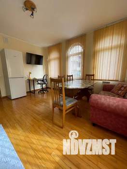 Дом 268м², 3-этажный, посуточно,