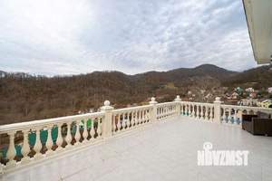 Коттедж 270м², 3-этажный, на длительный срок,