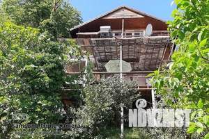 Дом 140м², 3-этажный, посуточно,