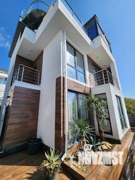 Дом 240м², 3-этажный, посуточно,