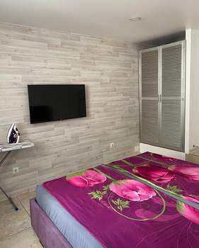 Дом 80м², 2-этажный, на длительный срок,