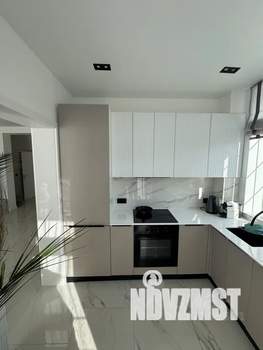 Дом 170м², 2-этажный, посуточно,