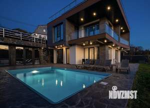 Дом 240м², 3-этажный, посуточно,