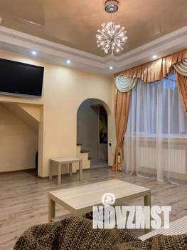 Дом 120м², 3-этажный, посуточно,