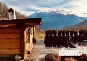 Дом 260м², 2-этажный, посуточно,