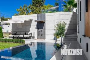 Дом 250м², 2-этажный, посуточно,