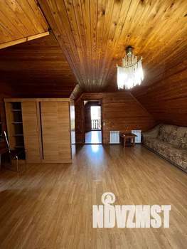 Дом 200м², 2-этажный, посуточно,