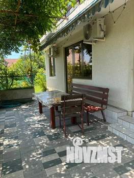 Дом 210м², 3-этажный, посуточно,