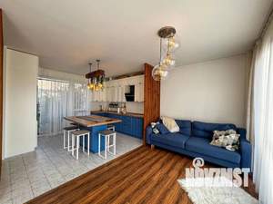 Дом 130м², 3-этажный, посуточно,