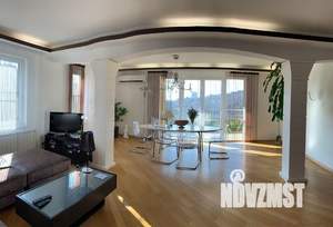 Дом 457м², 3-этажный, посуточно,