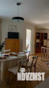 Дом 300м², 3-этажный, посуточно,