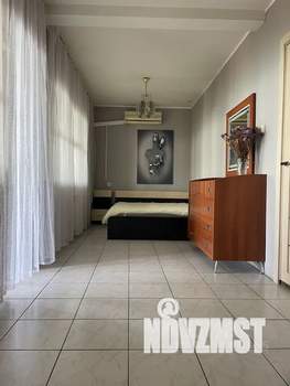 Дом 200м², 3-этажный, посуточно,