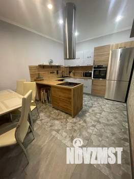 Дом 150м², 2-этажный, посуточно,