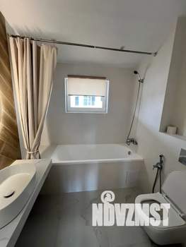 Дом 135м², 3-этажный, посуточно,