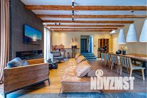 Дом 360м², 2-этажный, посуточно,