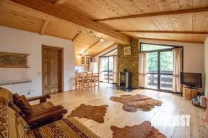 Коттедж 260м², 3-этажный, на длительный срок,