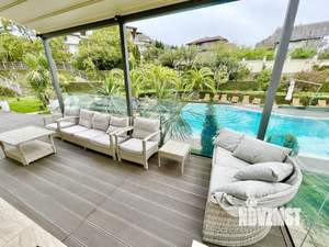 Коттедж 180м², 2-этажный, на длительный срок,