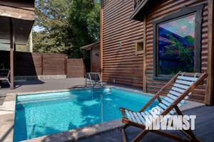 Дом 150м², 2-этажный, посуточно,