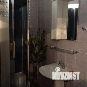 Дом 350м², 3-этажный, посуточно,