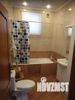 Дом 200м², 2-этажный, посуточно,