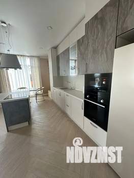 Дом 300м², 3-этажный, посуточно,