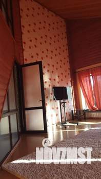 Дом 300м², 3-этажный, посуточно,