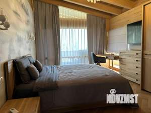 Дом 200м², 2-этажный, посуточно,