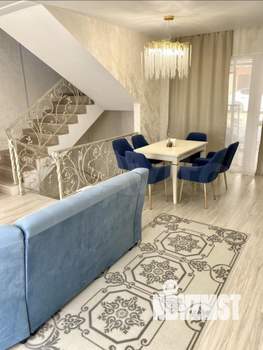 Таунхаус 130м², 3-этажный, на длительный срок,