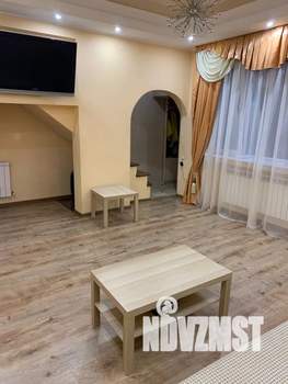 Дом 120м², 3-этажный, посуточно,