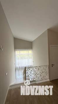 Дом 300м², 2-этажный, посуточно,