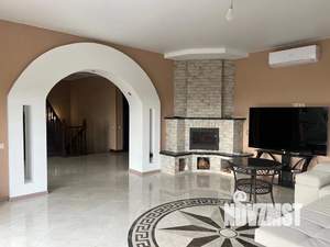 Дом 250м², 3-этажный, посуточно,