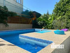 Дом 120м², 2-этажный, посуточно,