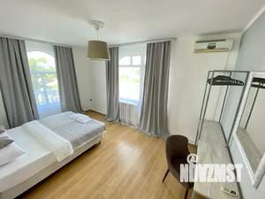 Дом 250м², 2-этажный, посуточно,