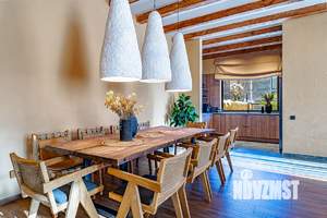 Дом 300м², 2-этажный, посуточно,