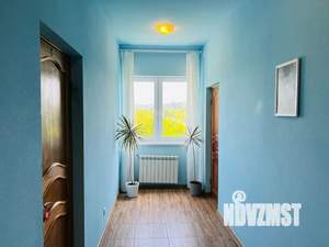 Дом 350м², 3-этажный, посуточно,